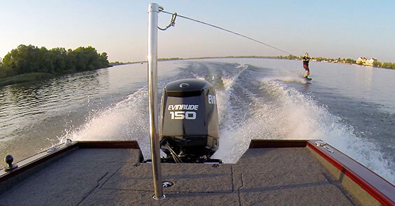 Držiak na vodné lyže