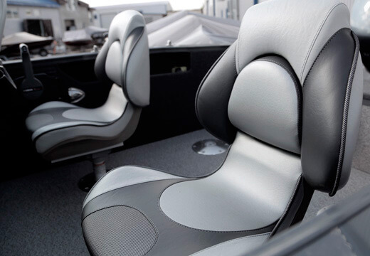 Extra rad sedadiel (2 základne kreslá, 2 nohy pre kreslá 8", 2 kreslá Ergolux)