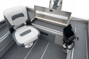 Fotogaléria Finval Rangy 420 Tiller