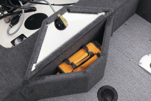 Fotogaléria TRACKER Pro Guide™ V-16 WT