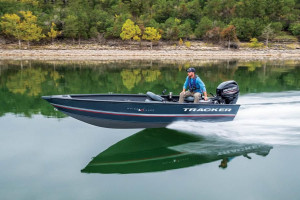 Fotogaléria TRACKER GV-16 Laker DLX T