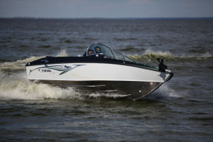 Fotogaléria Finval  505 FishPro SP