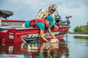 Fotogaléria TRACKER Super Guide™ V-16 SC