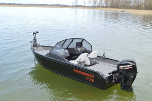 Fotogaléria PowerBoat 470 DC