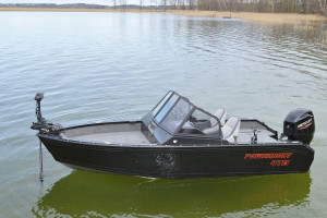 Rybársky čln PowerBoat 470 SC