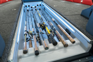 Fotogaléria Finval 685 FishPro DC